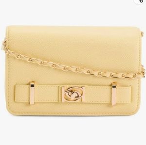 BEBE  New Logo Purse Evie Handbag Crossbody Chain Strap Buttercup Yellow Blonde